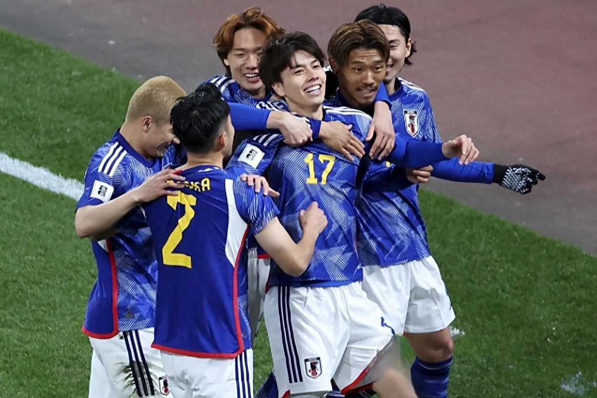 日本队力克韩国队，波尔扛起全队