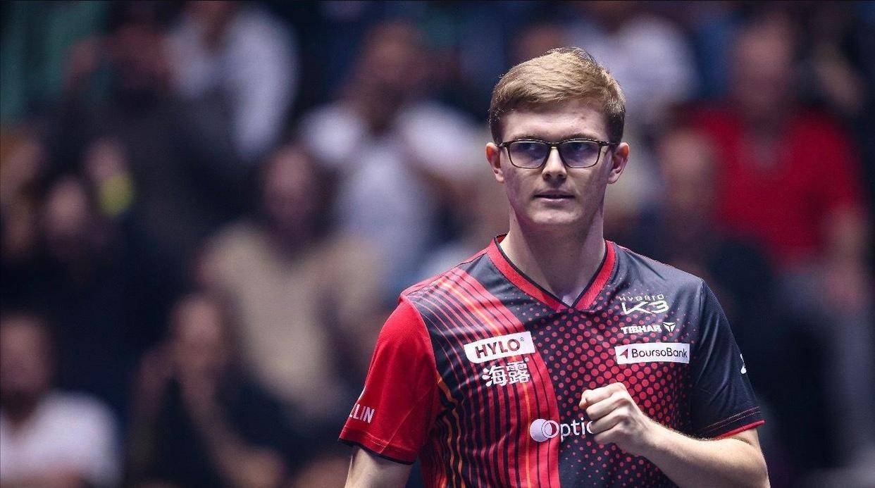 波兰队逆转瑞典队，张本智和点燃赛场