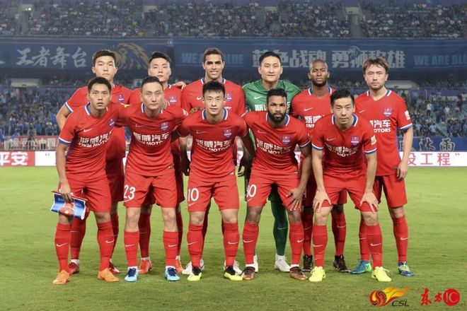 重庆斯威客场战平，对冠军难掀波澜