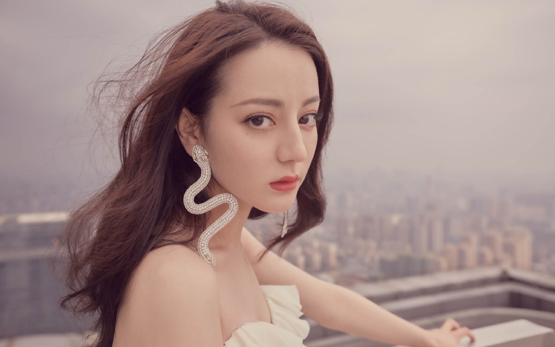 里昂强行终结国际米兰，东决关键战的战术革命与意志胜利